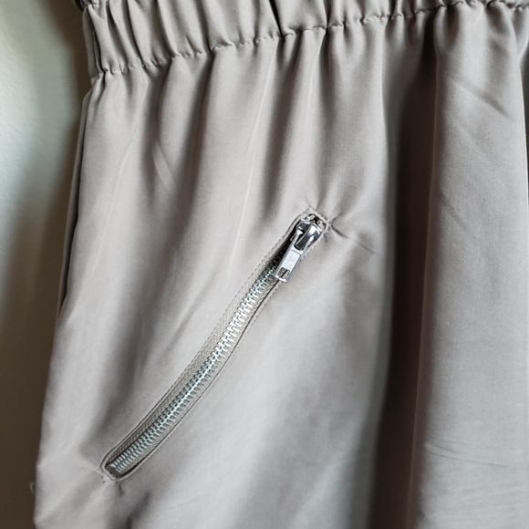 *2F25* Divided by H&M | Taupe Mini Dress - Picture 4 of 8